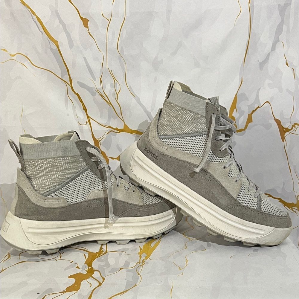 *🍁FALL VIBE🍁
Sorel ONA 503 Knit Mid sneaker in the Moonstone/Dove colorway - Picture 7 of 13